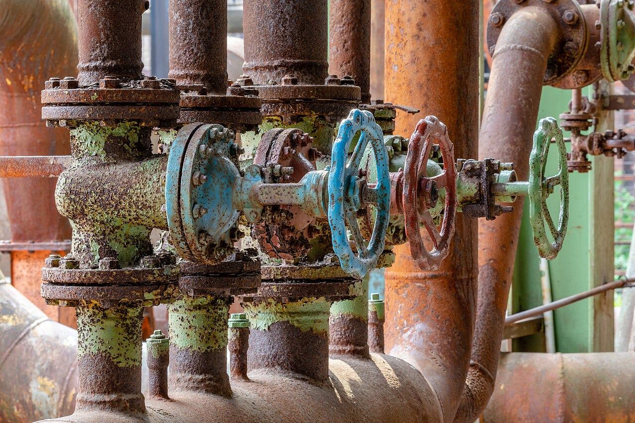 A former steelworks. Long dead time is a control fact, not a reason to leave the loop in manual forever.